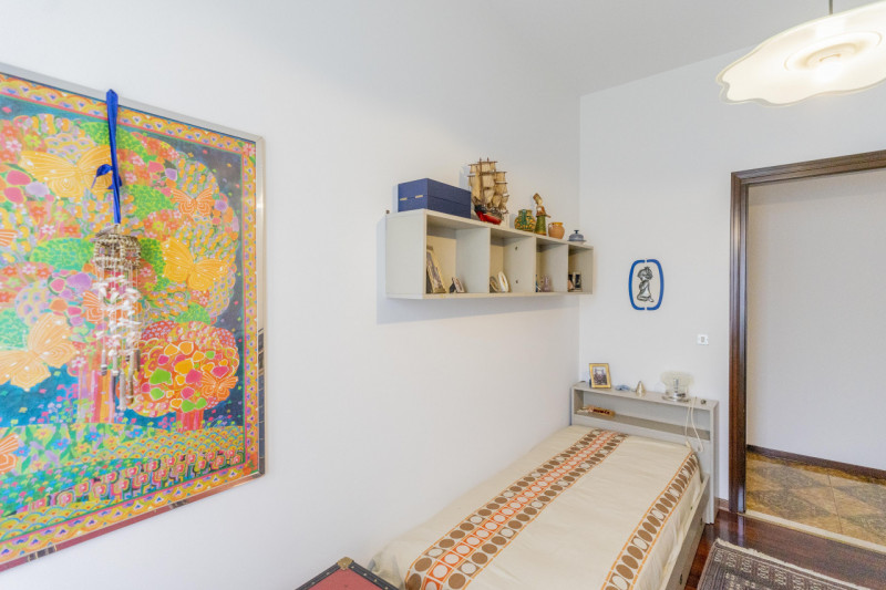 Saonara: esclusiva villa singola su più livelli con ampio giardino di proprietà e composta al pia...