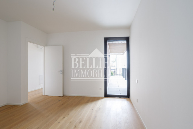 INTERNO VIALE TRENTO - Nel prestigioso residence Le Dimore di Monte Zovetto proponiamo in vendita...