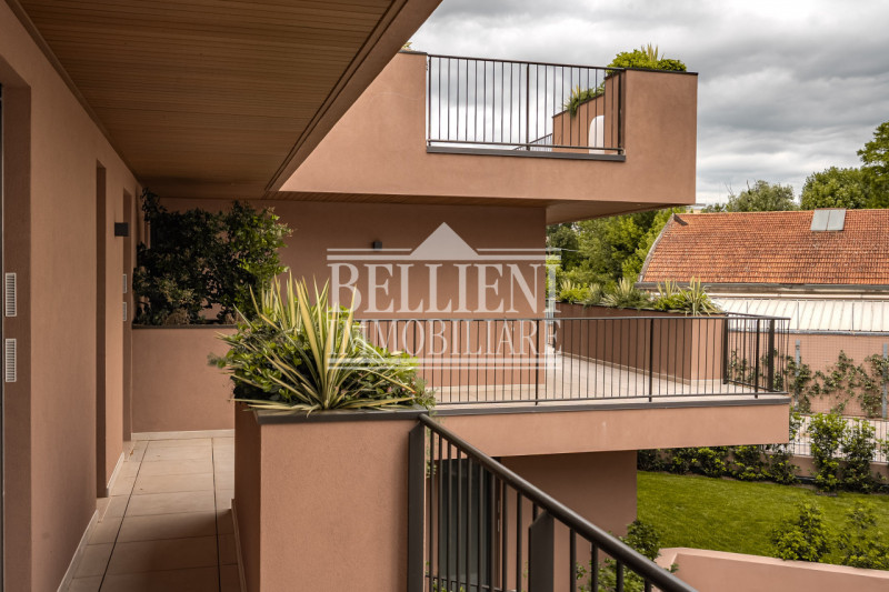 INTERNO VIALE TRENTO - Nel prestigioso residence Le Dimore di Monte Zovetto proponiamo in vendita...