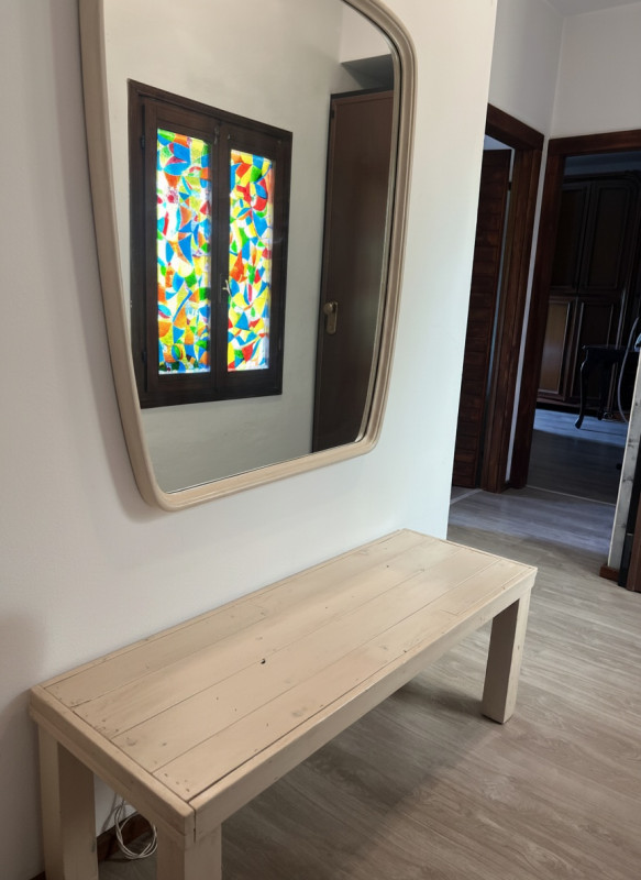 Situata nella tranquilla zona di Sovilla, nel cuore di Nervesa della Battaglia, questa rinnovata ...