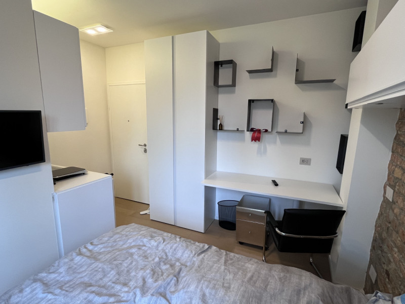 RIVIERA MUSSATO. CONDOMINIO DI 13 UNITA'. RISCALDAMENTO AUTONOMO. SPLENDIDO MONOLOCALE COMPLETAME...