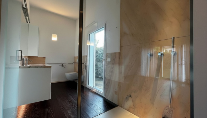 MAROSTICA: VILLA MODERNA COMPOSTA DA TRE CAMERE DA LETTO, SOGGIORNO CON ANGOLO COTTURA, TRE BAGNI...