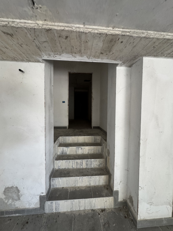 Proponiamo in vendita una splendida bifamiliare di ampia metratura nel cuore di Tarzo, immersa ne...