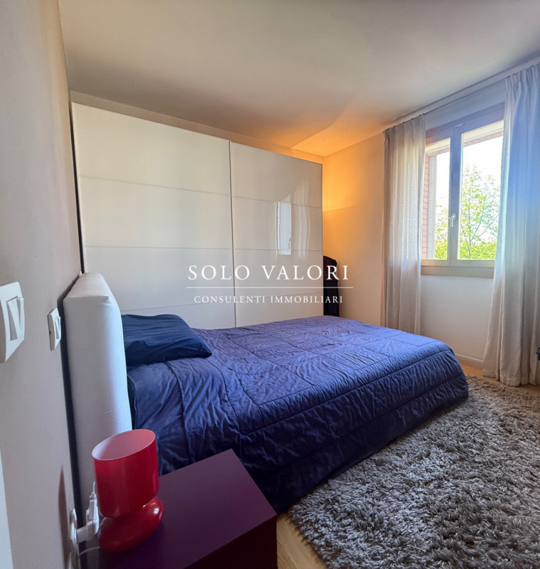 Rif. A934 (per info 331 2127142 Andrea - 331 3965250 Alessandro)

APPARTAMENTO DUE CAMERE - Caste...