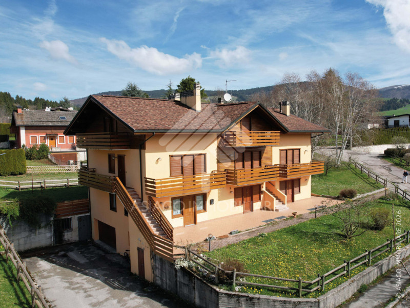 A GALLIO APPARTAMENTO BICAMERE AL PIANO TERRA IN PICCOLO RESIDENCE Asiago Immobiliare propone in ...