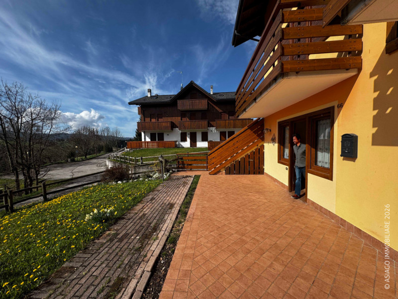 A GALLIO APPARTAMENTO BICAMERE AL PIANO TERRA IN PICCOLO RESIDENCE Asiago Immobiliare propone in ...