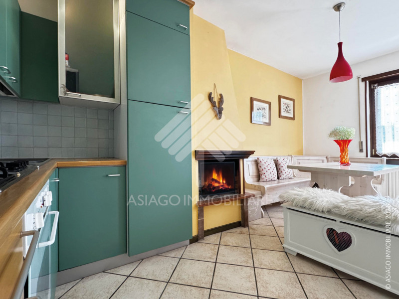 A GALLIO APPARTAMENTO BICAMERE AL PIANO TERRA IN PICCOLO RESIDENCE Asiago Immobiliare propone in ...