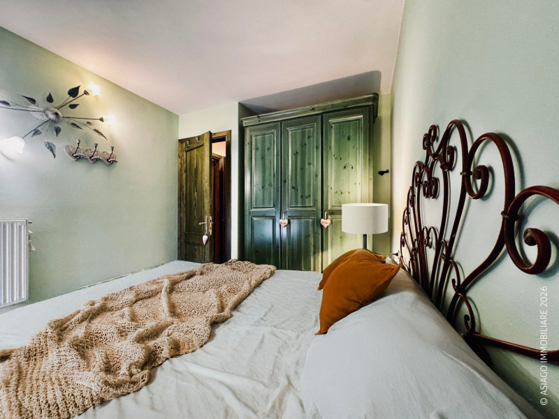 A GALLIO APPARTAMENTO BICAMERE AL PIANO TERRA IN PICCOLO RESIDENCE Asiago Immobiliare propone in ...