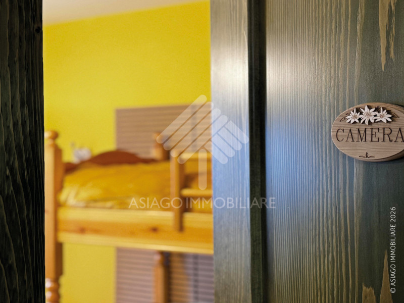 A GALLIO APPARTAMENTO BICAMERE AL PIANO TERRA IN PICCOLO RESIDENCE Asiago Immobiliare propone in ...