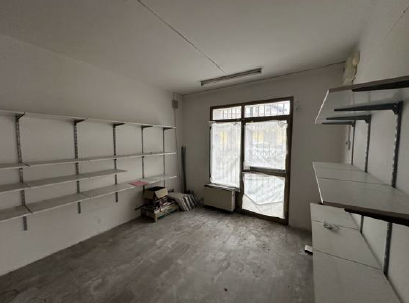 Rif. A.A.08-241

Vendita all'asta - negozio al piano terra in data 03 giugno 2026

Descrizione: t...