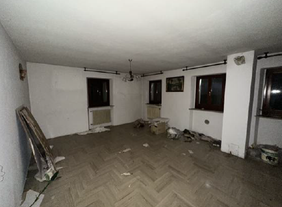 Rif. A.A.08-242

Vendita all'asta - appartamento al 1° e 2° piano in data 03 giugno 2026

Descriz...