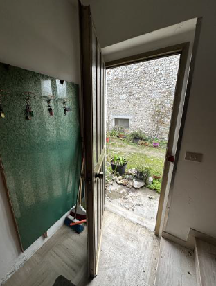 Rif. A.A.08-242

Vendita all'asta - appartamento al 1° e 2° piano in data 03 giugno 2026

Descriz...