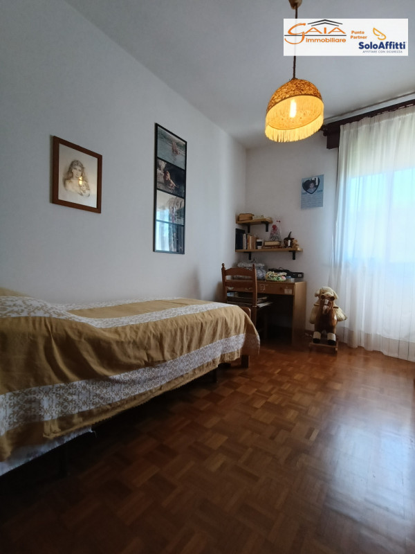 Proponiamo in vendita la nuda proprietà di una splendida casa singola terratetto situata nel cuor...