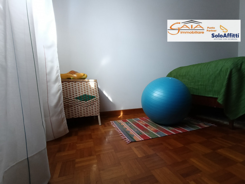 Proponiamo in vendita la nuda proprietà di una splendida casa singola terratetto situata nel cuor...