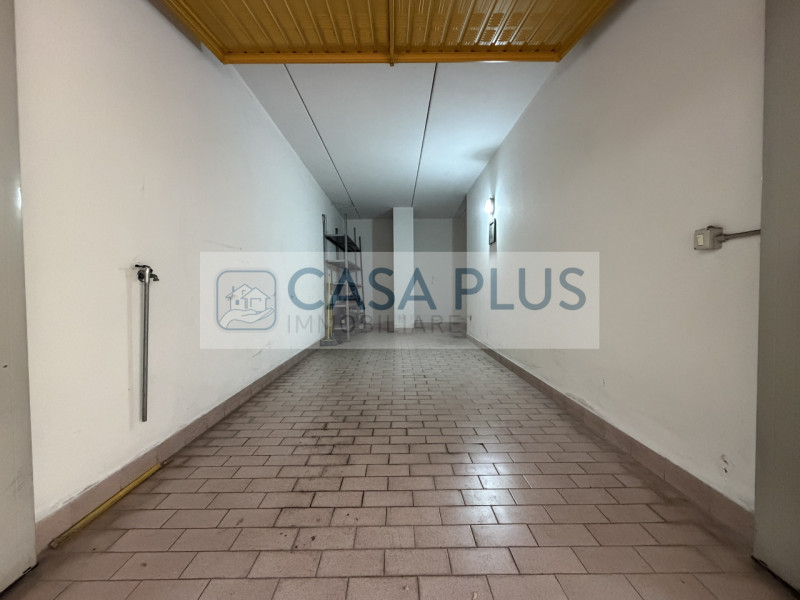 Tombolo, vicino al centro del paese e ai principali servizi, inserito in un contesto condominiale...