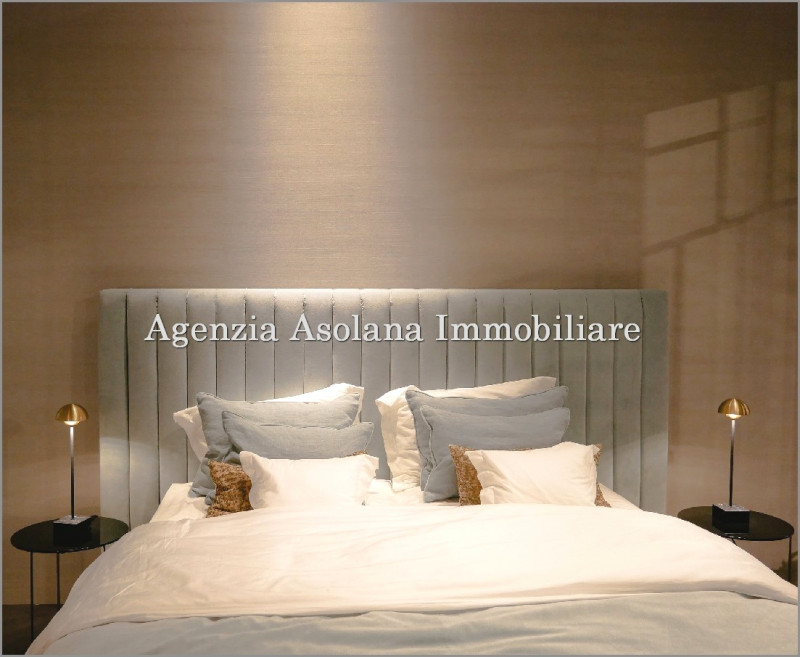 Vendita diretta senza mediazioni su nuova costruzione a sole 4 unità abitative in centro ad Altiv...