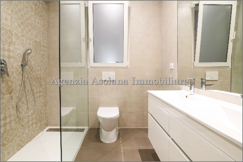 Vendita diretta senza mediazioni su nuova costruzione a sole 4 unità abitative in centro ad Altiv...