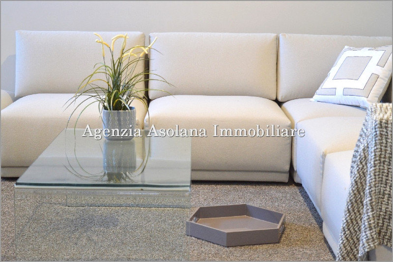 Vendita diretta senza mediazioni su nuova costruzione a sole 4 unità abitative in centro ad Altiv...