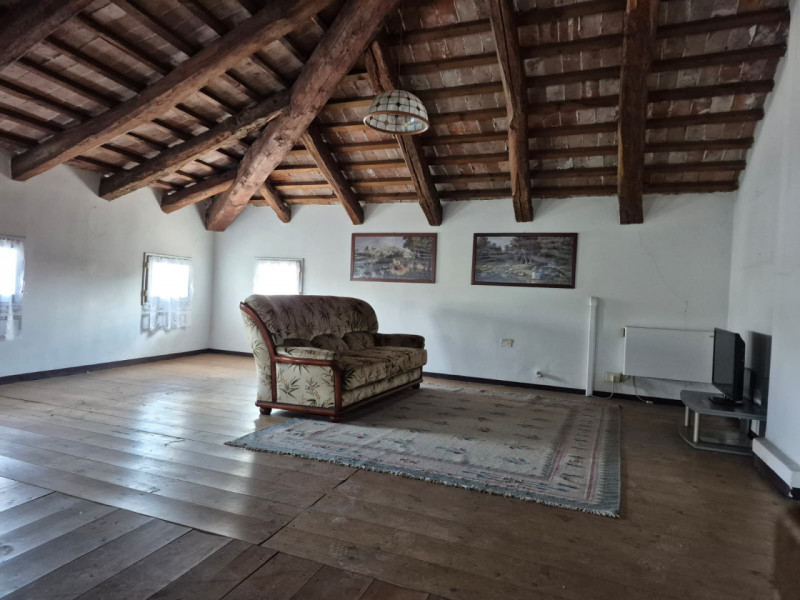 Casa indipendente a Fratta di Fontaniva, nelle immediate vicinanze della Chiesetta della Salute, ...