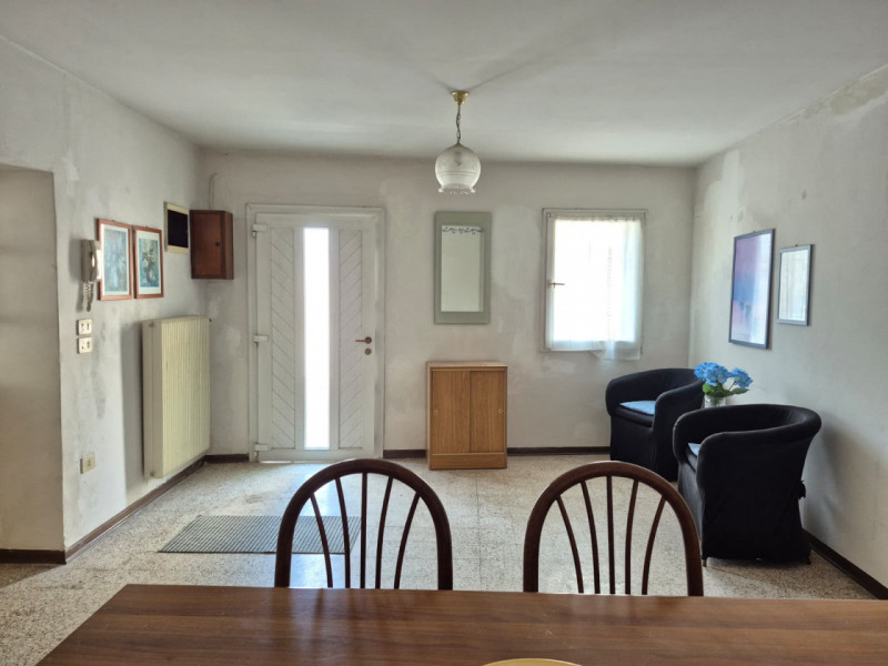 Casa indipendente a Fratta di Fontaniva, nelle immediate vicinanze della Chiesetta della Salute, ...