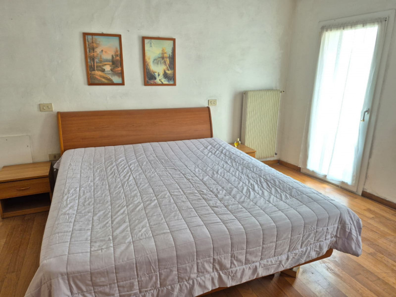 Casa indipendente a Fratta di Fontaniva, nelle immediate vicinanze della Chiesetta della Salute, ...