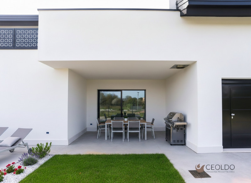 Vigonza-centro-: proponiamo una splendida porzione di bifamiliare situata nel rinomato contesto r...