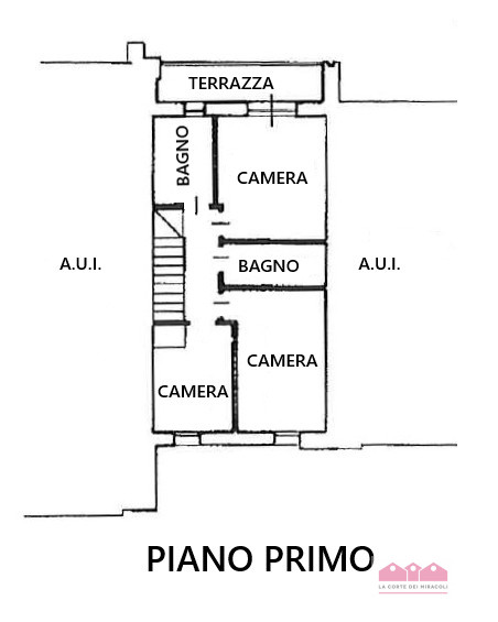 CREAZZO: PORZIONE DI CASA CON GIARDINO SU TRE LIVELLI, INGRESSO, CUCINA, SOGGIORNO, BAGNO OSPITI,...