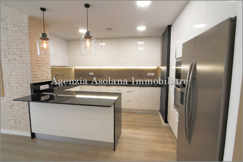 Vendita diretta senza mediazioni casa singola di nuova costruzione disposta su unico piano. La ca...