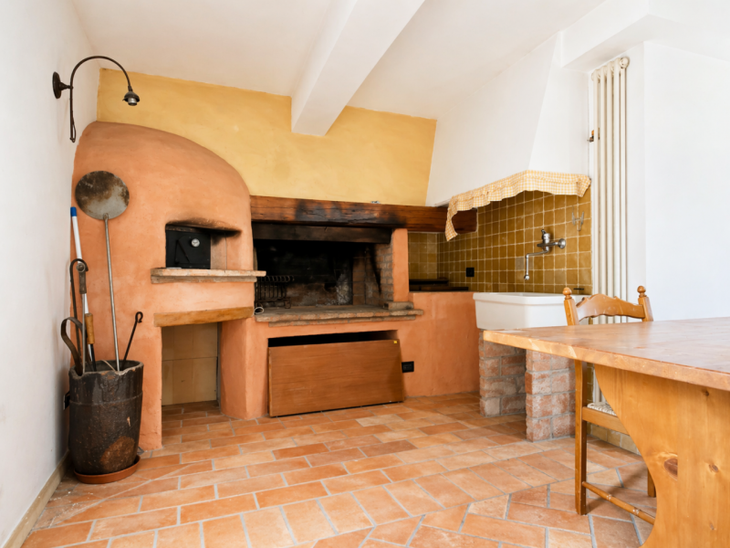 Nel cuore di Quinto Vicentino, in una tranquilla strada chiusa riservata ai soli residenti, propo...