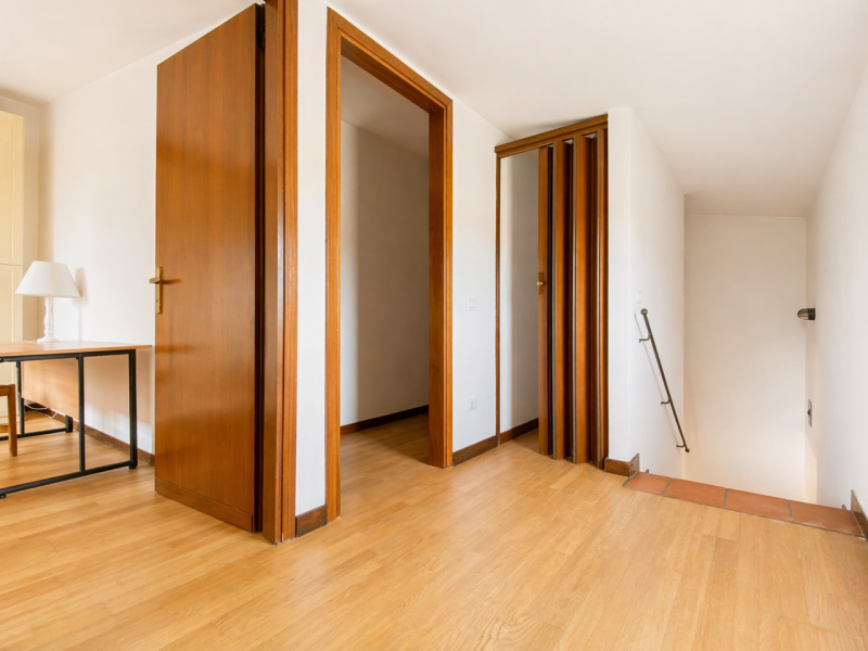 Nel cuore di Quinto Vicentino, in una tranquilla strada chiusa riservata ai soli residenti, propo...