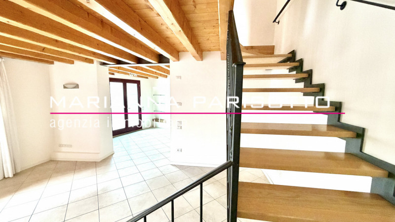 Ns. Esclusiva: il fascino del centro, il privilegio della riservatezza: il rifugio in Margnan a B...