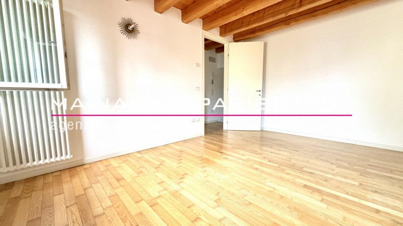 Ns. Esclusiva: il fascino del centro, il privilegio della riservatezza: il rifugio in Margnan a B...