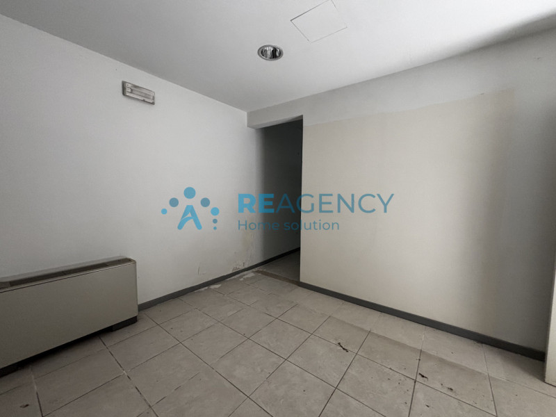 MONTAGNANA - IN CENTRO STORICO

Stai cercando un NUOVO UFFICIO per la tua attività in piena zona ...