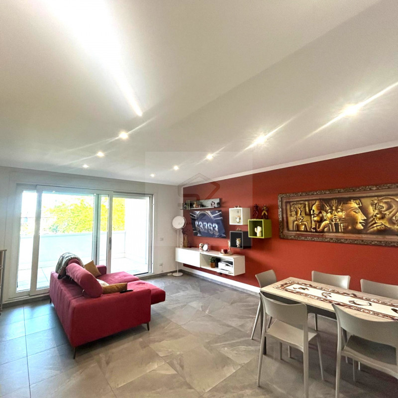 RUBANO - PADOVA

APPARTAMENTO 2 CAMERE , CL "A4", TERRAZZO ABITABILE

In posizione strategica, a ...