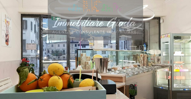 L'immobiliare Giada vi proponi in esclusiva questa bellissima attività commerciale.

Nel cuore de...