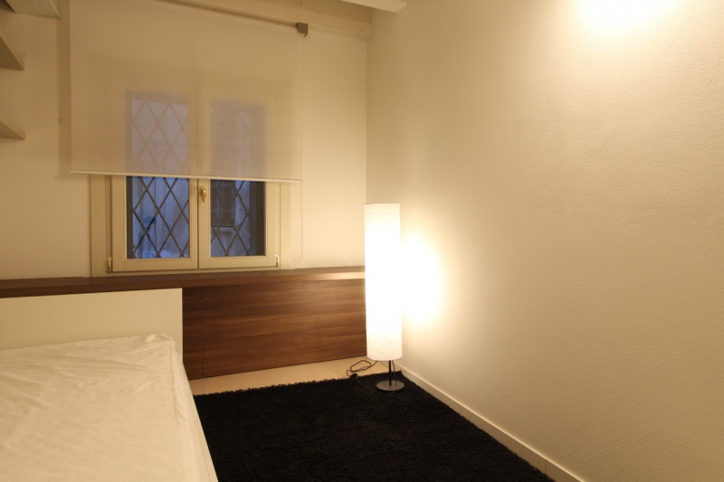 UBICAZIONE E CONTESTO

Nel pieno centro storico di Vicenza, a pochi passi dalla Basilica Palladia...