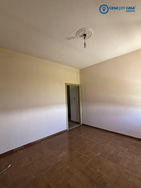 APPROVATO GRUPPO CASA PER CASA: VALUTATO, CONTROLLATO, GESTITO IN ESCLUSIVA!

ZONA:
L’immobile è ...