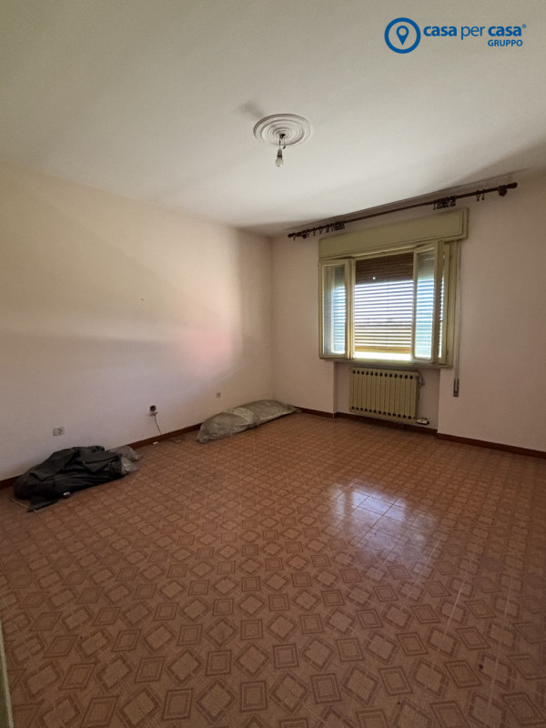 APPROVATO GRUPPO CASA PER CASA: VALUTATO, CONTROLLATO, GESTITO IN ESCLUSIVA!

ZONA:
L’immobile è ...