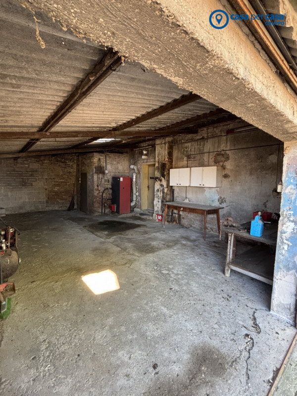 APPROVATO GRUPPO CASA PER CASA: VALUTATO, CONTROLLATO, GESTITO IN ESCLUSIVA!

ZONA:
L’immobile è ...