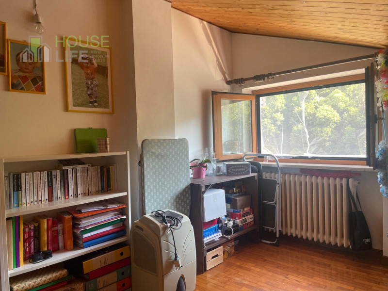 RECOARO TERME – In zona comoda a tutti i principali servizi, all’interno di un contesto tranquill...