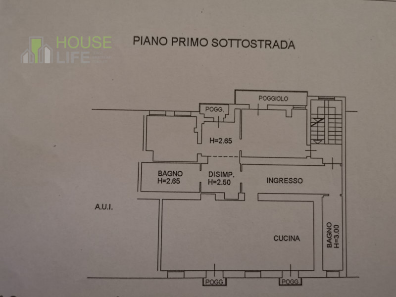 RECOARO TERME: In tranquillo contesto residenziale, APPARTAMENTO BICAMERE RISTRUTTURATO al primo ...