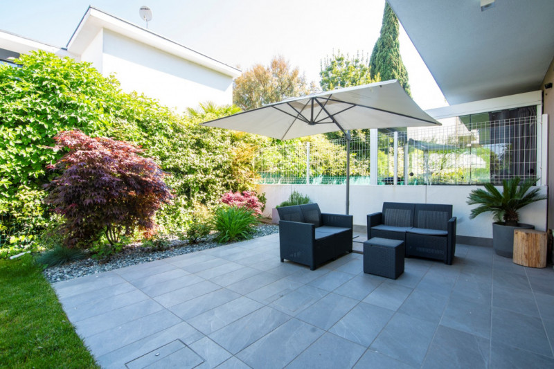 A Noventa Padovana, in contesto residenziale tranquillo e moderno, proponiamo in vendita accoglie...