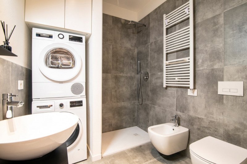 A Noventa Padovana, in contesto residenziale tranquillo e moderno, proponiamo in vendita accoglie...