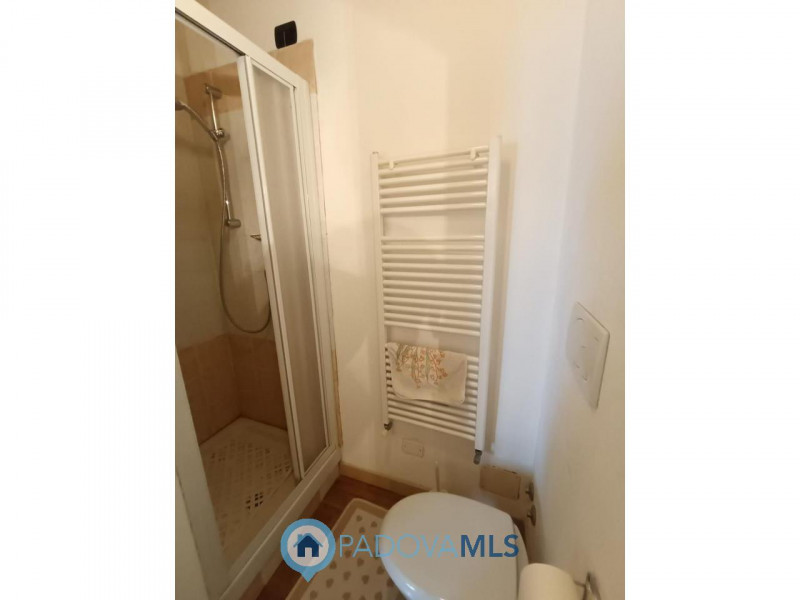 Immobile in esclusiva al Gruppo Padova MLS
Casalserugo splendida porzione di rustico con spazi in...