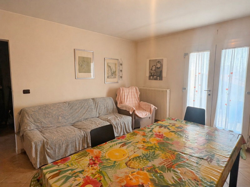 Situata nel cuore della suggestiva comune di Santa Maria di Sala, questa affascinante bifamiliare...