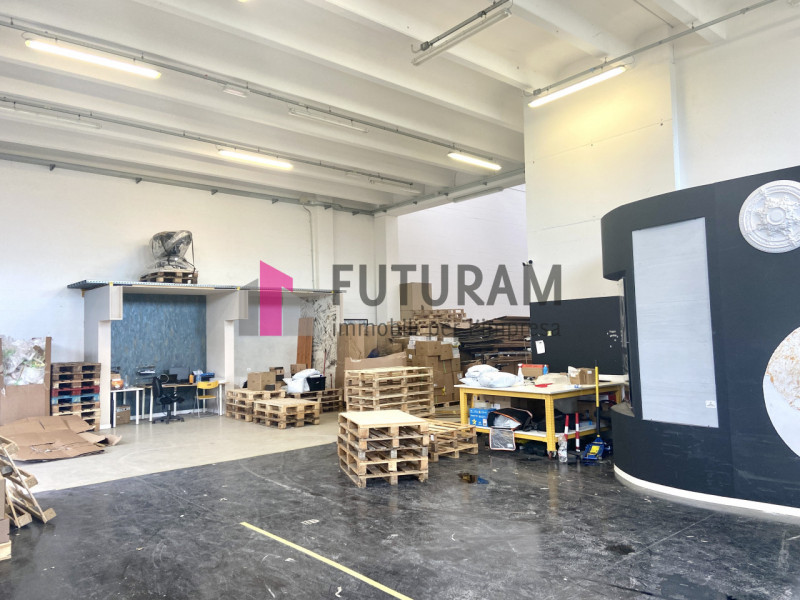 RIF: 154NM - CADONEGHE (PD) - PER INFO 0444/310220


Propongo in affitto un capannone di 440 mq i...