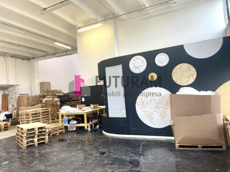 RIF: 154NM - CADONEGHE (PD) - PER INFO 0444/310220


Propongo in affitto un capannone di 440 mq i...