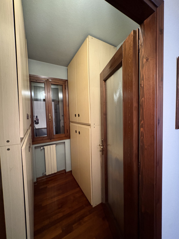 CADONEGHE - IN OTTIMA POSIZIONE , COMODA A TUTTI I SERVIZI , AFFITTASI , SOLO REFERENZIATI , VILL...