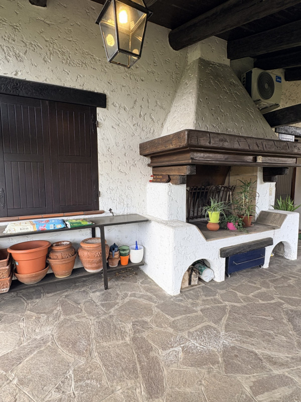 CADONEGHE - IN OTTIMA POSIZIONE , COMODA A TUTTI I SERVIZI , AFFITTASI , SOLO REFERENZIATI , VILL...