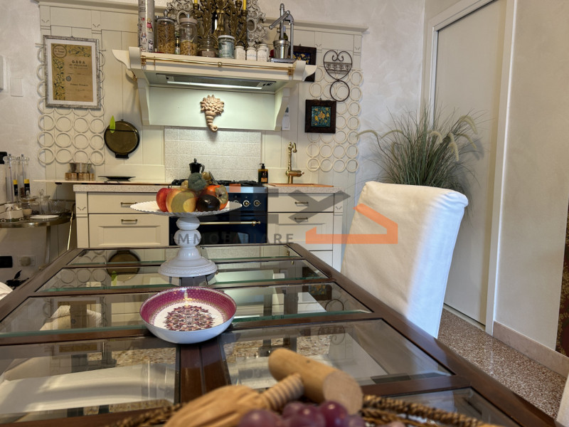 Bassano del Grappa - In tranquilla e ricercata zona residenziale di San Vito, proponiamo in VENDI...